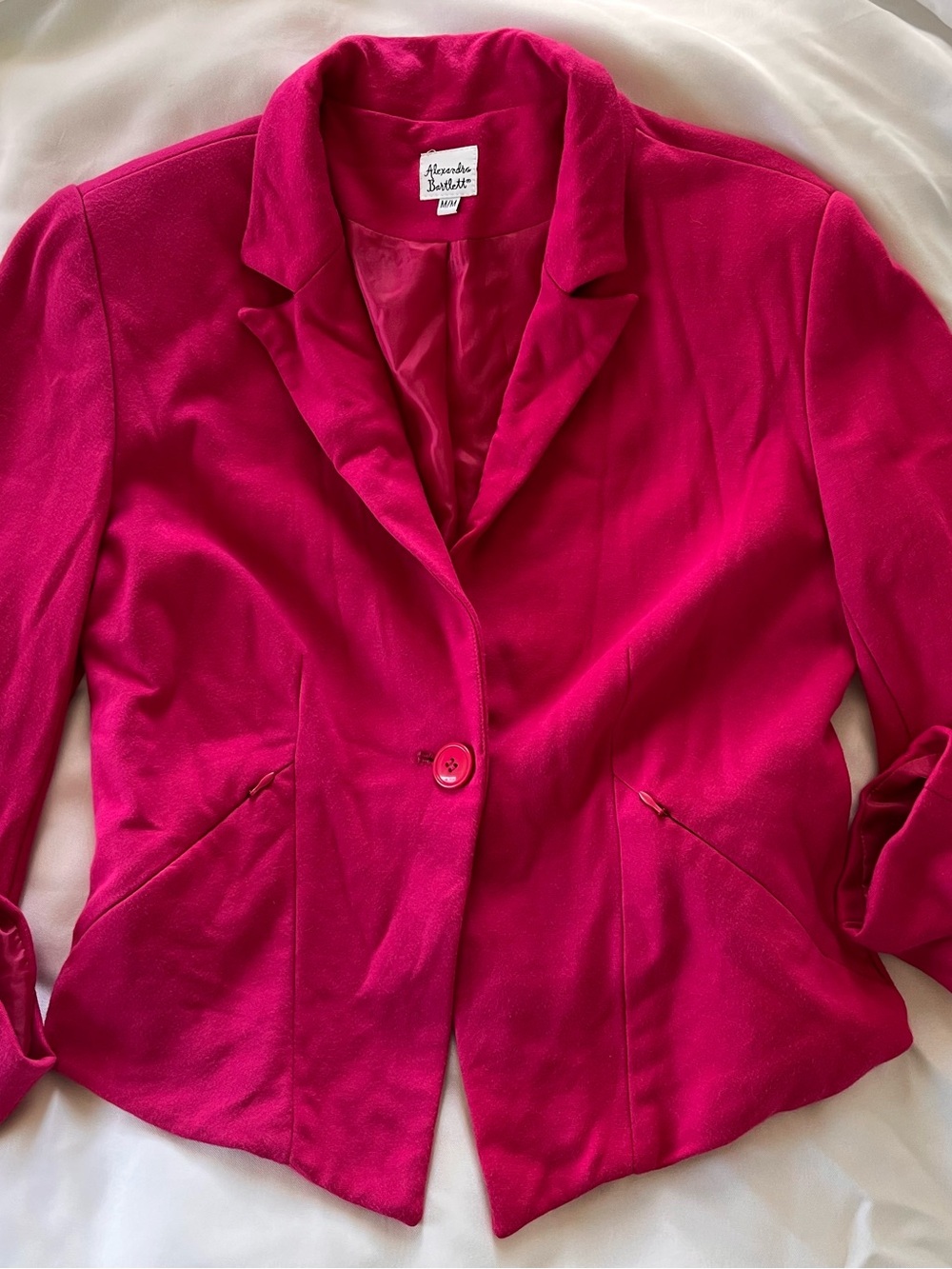 Alexandra Bartlett Vibrant Fuchsia Single-Button Blazer